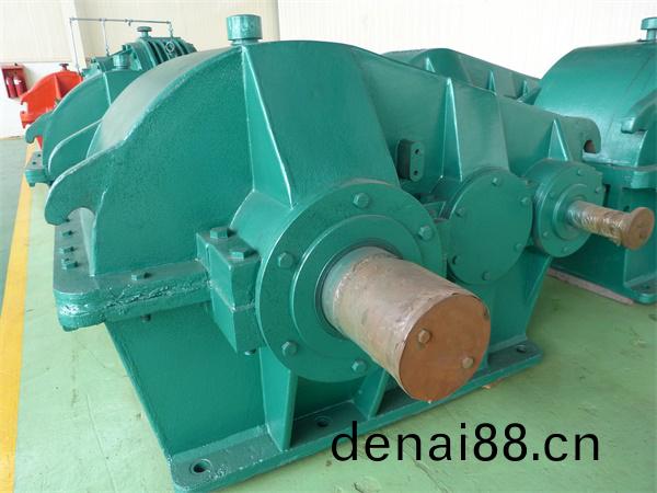 鑛用(yong)提陞絞車ZQ減速器